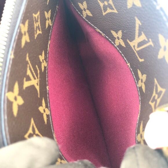 Louis Vuitton Petit Palais PM Monogram Handbag - Picture 7 of 8